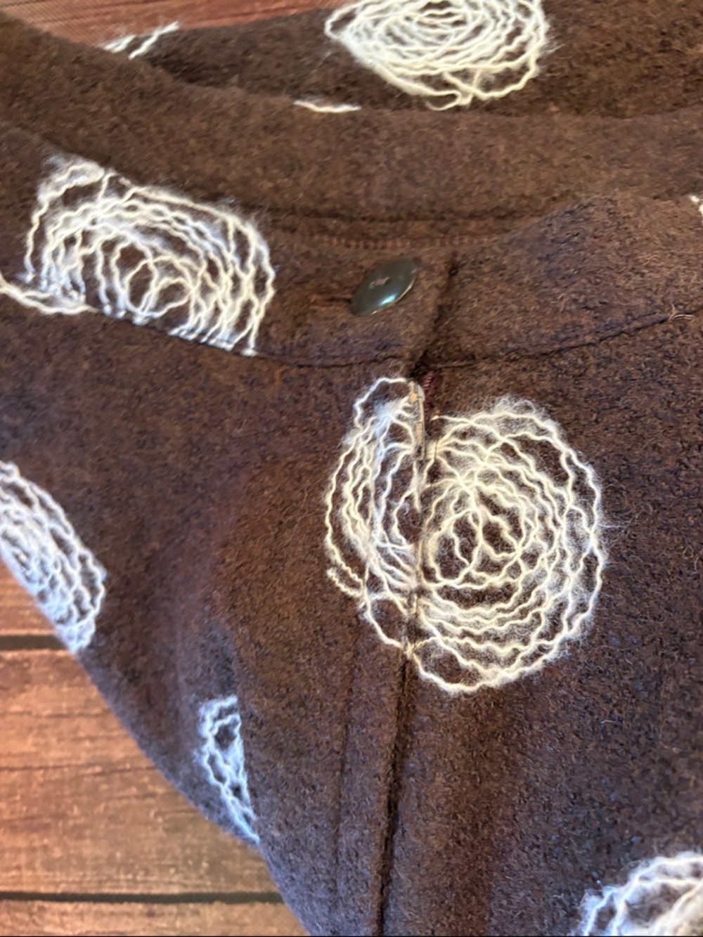 EUC Vivien of Holloway Wool Blend Circle Skirt w/ Embroidered Polka Dots Sz W30 - Picture 6 of 6